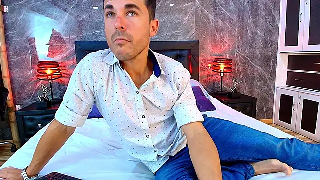 Adams_Sanz Show Webcam