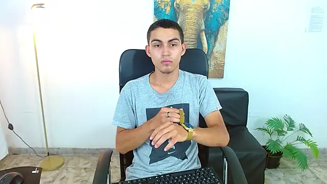 lucass_18 Show Webcam