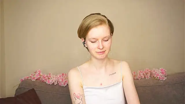 ToyaPletz 现场XXX聊天