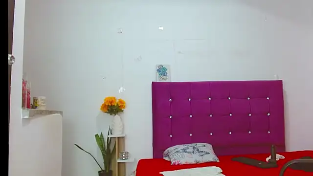 دردشة chantalsemenova1 الجنسية المباشرة