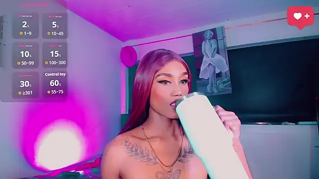 Kendall_hornyy – webcam-show