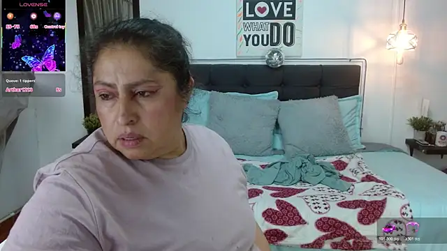 Keyla01_: онлайн-секс-чат