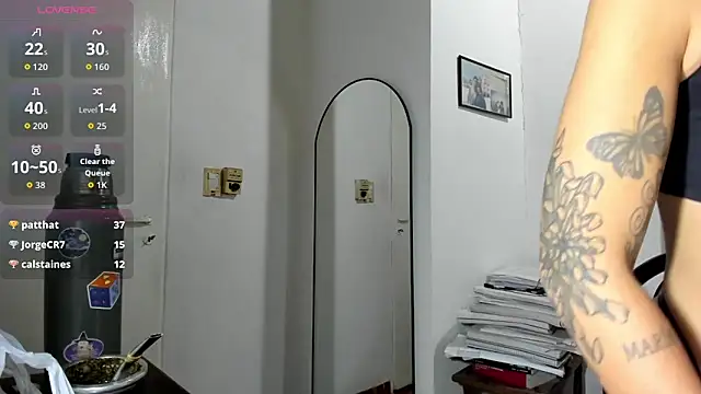 lucialuna webcam show