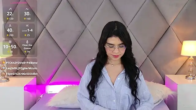 OliviaDiaz Adlı Modelin Web Kamerası Şovu