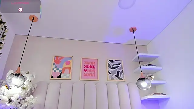 Chatroom XXX en direct de Valeria_carter