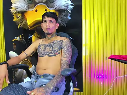 Show de Winsord_Bigcock na webcam