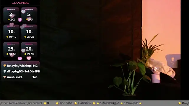 __Leyla__ Chat XXX in diretta