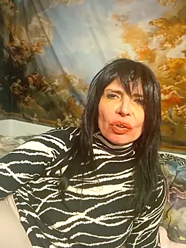 MadamBell's Webcam Show