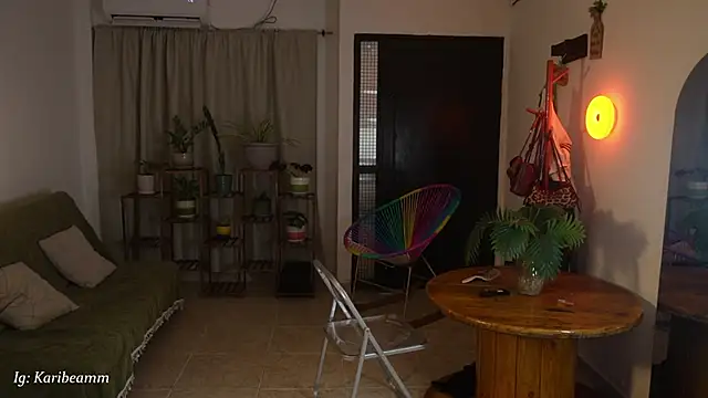 Karibeam Obrolan Langsung XXX