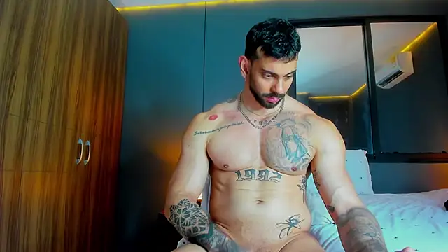 Czat XXX na żywo – massimo_visconti