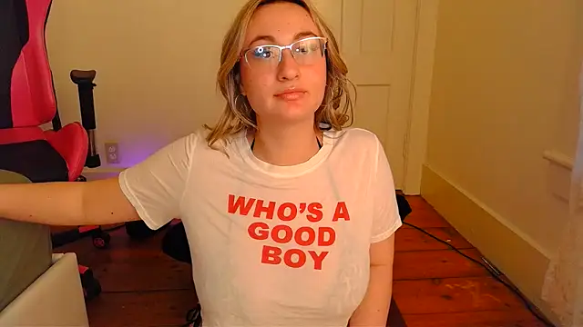 switchykitty: απευθείας συνομιλία ΧΧΧ