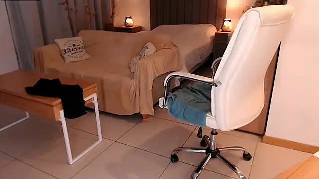 Tilly_EliotのライブXXXチャット