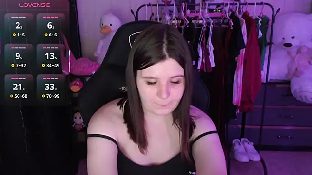 AmyVibess' Live XXX Chat