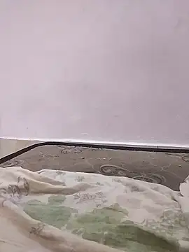 nikkyguddi: απευθείας συνομιλία ΧΧΧ