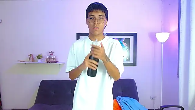 Maecum18 라이브 XXX 채팅