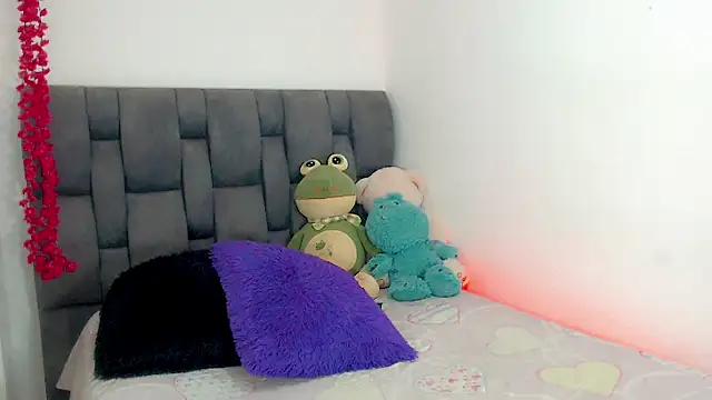 little_star_porn 网络视讯表演