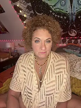 SuzyCatzz – Live XXX-chat