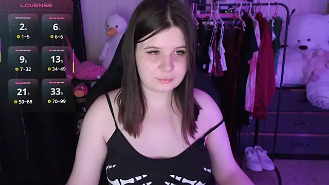 AmyVibess' Live XXX Chat