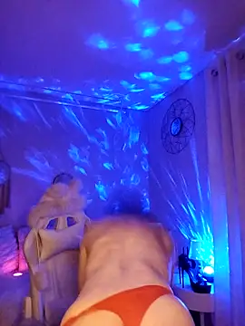 Luna_Kitanna: онлайн-секс-чат