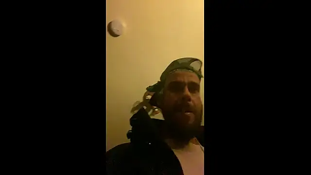 Chat +18 de Guyst049 ao vivo