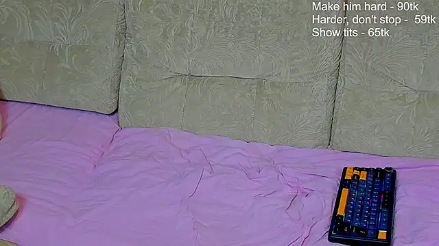 Little_Sweet_Kittens: онлайн-секс-чат