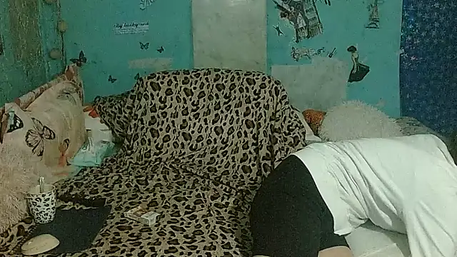 Онлайн чат XXX brighteyes77