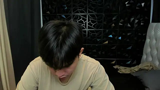 davincihugecock's Live XXX Chat