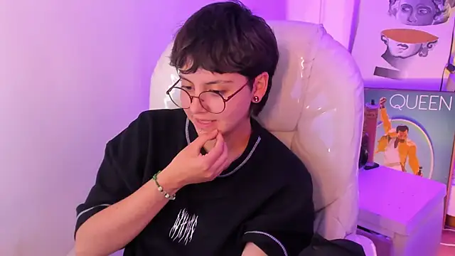 Nathaly_ds Obrolan Langsung XXX