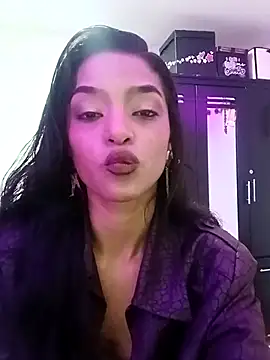 Aphrodite-777: απευθείας συνομιλία ΧΧΧ