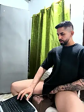 giannis090 Chat XXX in diretta