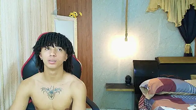 Živý XXX chat kim_curlyy