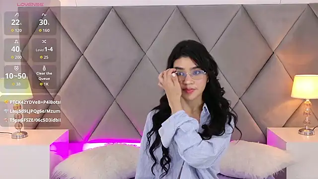 Chat XXX ao vivo de OliviaDiaz