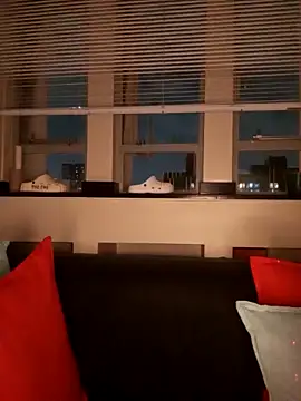 CHLOMA Live XXX Chat