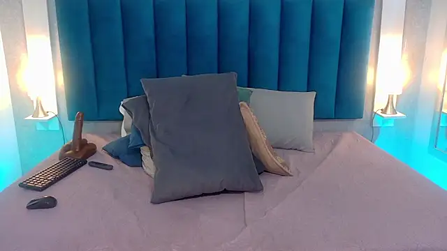 Онлайн чат XXX Madisonsmiith