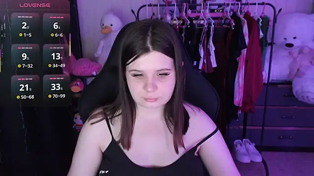 AmyVibess 现场XXX聊天