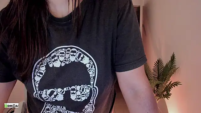 Chat +18 de urcute_kitten ao vivo