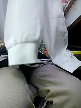 LunaZambrano Adlı Modelin Canlı XXX Sohbeti