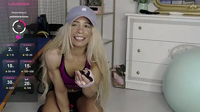 Chat XXX en directo de SarahRaynex