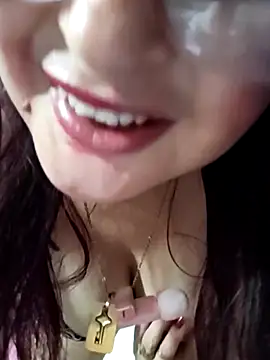 Sweetsorgaria Chat XXX in diretta