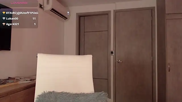 Chat XXX Live Brown_skin11