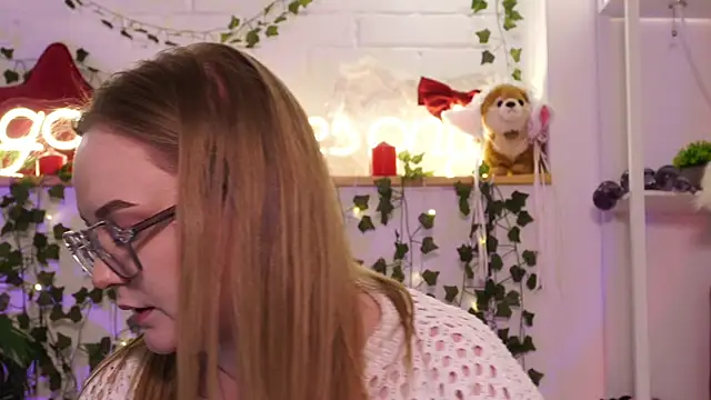 MonicaAsis 网络视讯表演