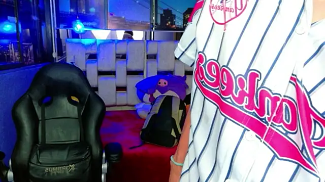 Chat +18 de alandelrey57 ao vivo