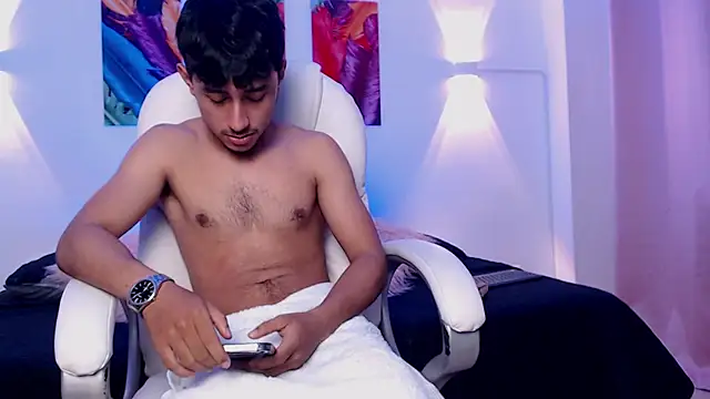 Vezzxn Live XXX chat