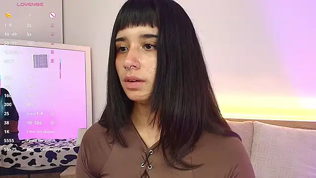 Ally_Bu élő XXX-chatje