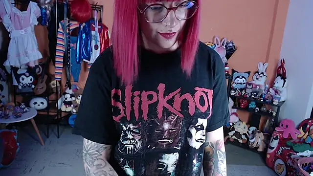 دردشة MissMiia2 الجنسية المباشرة