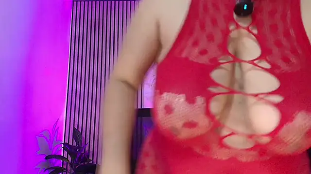 Czat XXX na żywo – JuliRamirez