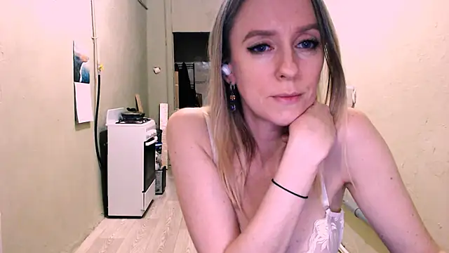 دردشة niceKat الجنسية المباشرة