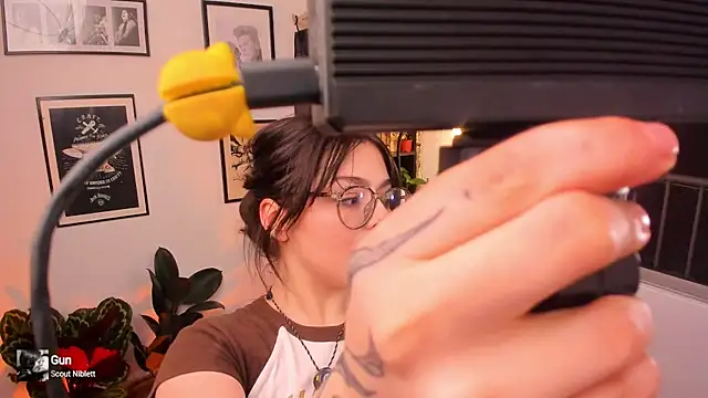 دردشة DearMorgan الجنسية المباشرة