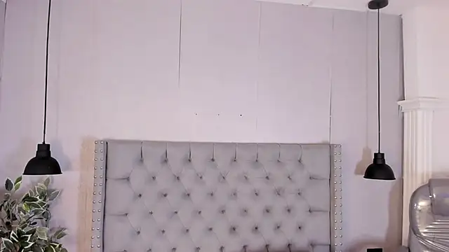 Shanntal_ 라이브 XXX 채팅