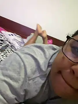 دردشة Carameloswing1 الجنسية المباشرة